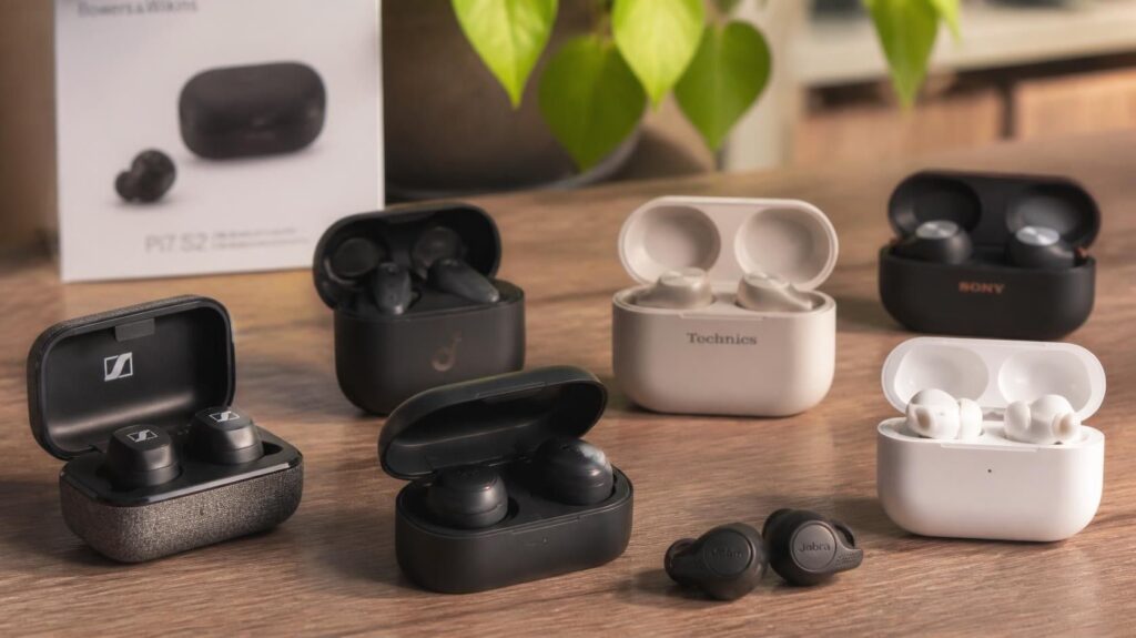 Best Wireless Earbuds Under $200 in 2024: Top Picks for Sound, ANC & Comfort